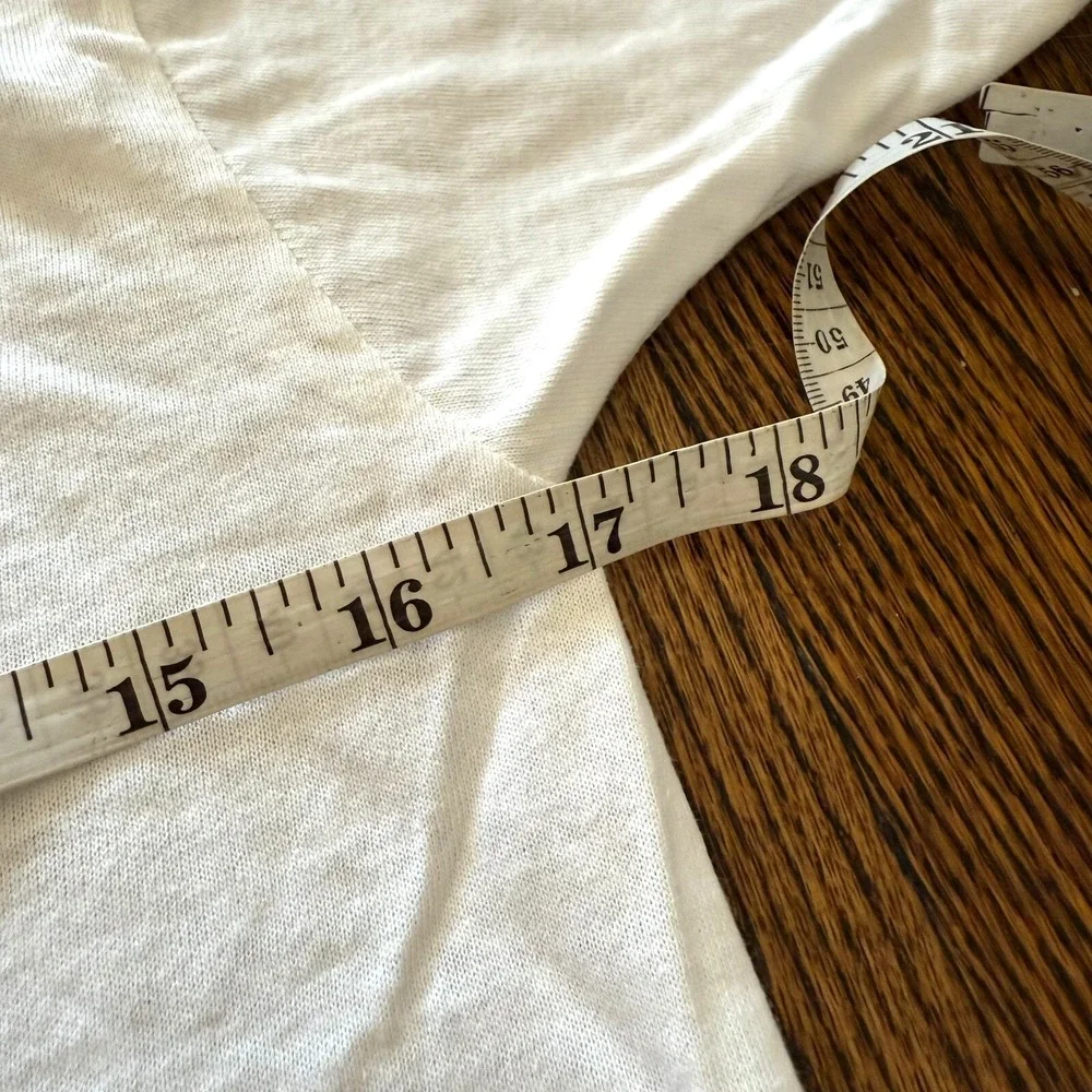 Vintage 90's Air Jordan T Shirt Size Small Michael Jordan #23‎ RARE Tee